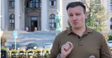 Rusët e dëbuar strehohen në Serbi/ Punësohen në Beograd, pasi dëbohen nga Europa