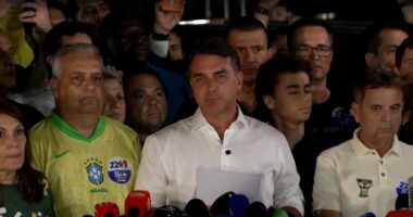 Bolsonaro gjen strehë në SHBA/ Humbësi i presidencialeve në Brazil, nën hetim për pastrim parash
