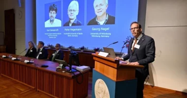 Nobeli për Mjekësi 2026 u jepet tre shkencëtarëve për zbulimet që çuan në zhvillimin e optogjenetikës
