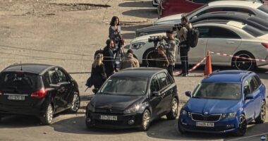 Prishtina nuk i përgjigjet thirrjes për sulm në Tiranë/ Vetëvendosja organizoi autobusë, por i shkojnë vetëm kamerat