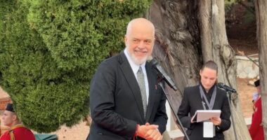 Rama në Budva, pritet nga kryeministri Spajiç: Ndihem mirë që jam këtu për Procesin e Berlinit
