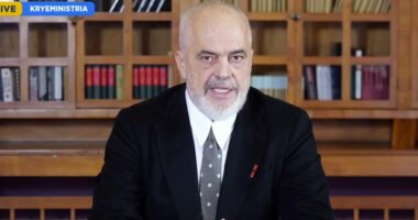 “Gjobë deri në 500 mijë lekë”/ Rama: Ndryshojmë ligjin për tubimet, perimetër sigurie mbi godinat shtetërore