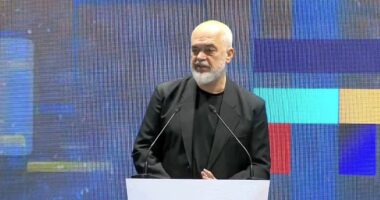“Shqipëria, me mikpritje organike”/ Rama: Turistët janë bërë ambasadorët më të mirë për vendin tonë