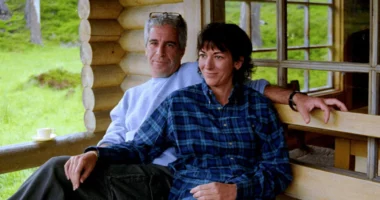 Policia skoceze heton vizitat e Jeffrey Epstein dhe Ghislaine Maxwell në rezidencën mbretërore të Balmoral