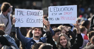 Protestat e nxënësve në Francë, 141 shkolla të mesme mbeten të mbyllura