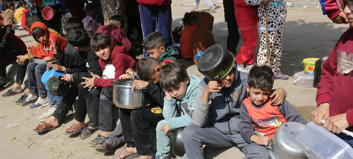 1-vit-armepushim-nuk-e-mbushi-tryezen-ne-gaza-familjet-mbijetojne-me-nje-vakt-ne-dite