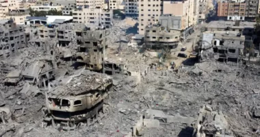 “Mjekët pa Kufij”: Izraeli po e mbyt gradualisht Rripin e Gazës dhe po vazhdon gjenocidin