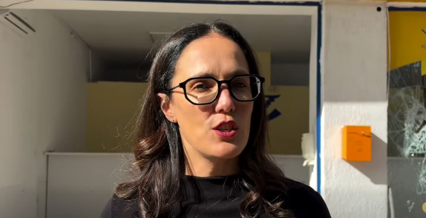 Protesta/ Ibrahimaj: Shërbimi i Postës Shqiptare nuk do të ndalet, qytetarët mund t’u drejtohen filialeve të tjera