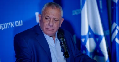 Lideri i opozitës izraelite: Netanyahu i ka lodhur njerëzit me gënjeshtra, përçarje dhe nxitje të urrejtjes