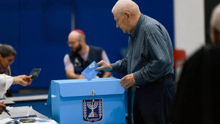 Pjesëmarrje rekord në zgjedhje  Izrael  deri në orën 18 00 votuan 66 7 përqind e votuesve