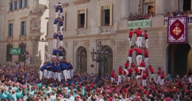 Mbahet në Barcelonë spektakli tradicional i “La Merce”