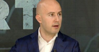 “E majta ekstreme në Europë, antisemite”, Krisafi: Pakënaqësitë ekonomike dhe Rusia ‘ngjallën’ lëvizjen