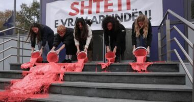 Vrasja e Arlinda Zekajt: Prokuroria thotë se e udhëzoi të shkojë në shtëpinë e vëllezërve