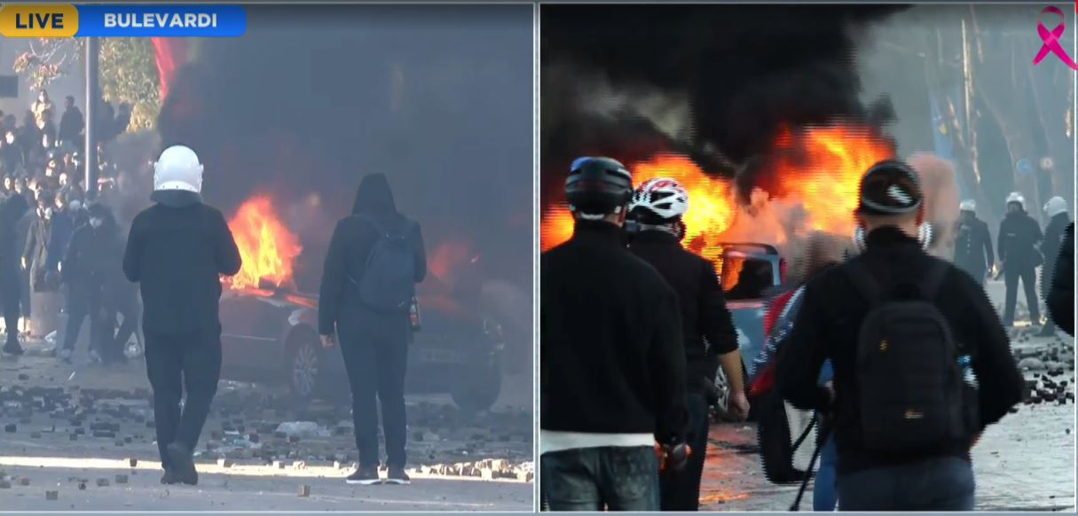 Sërish përplasje në protestë  Një makinë në flakë në Bulevard