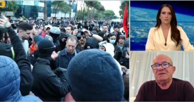 Incidenti mes protestuesve, Meçe: I pranishëm edhe anëtari i Këshillit Drejtues të PD. Po përdhoset figura e pedagogut