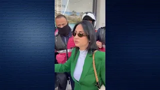 “Lili” i mori fëmijët pa leje/ Kuçana e pranon: I nxora nga mësimi, me leva në çantë