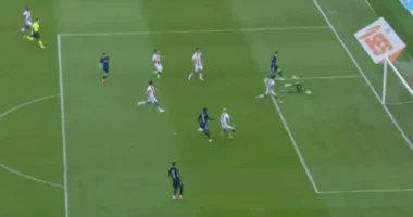 Qazim Laçi, një hero në humbje/ Mesfushori kuqezi realizon gol në duelin e Superligës turke