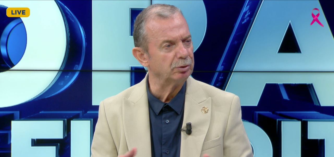  Po tentohet të destabilizohet vendi   Artur Nura  Dhuna vjen nga organizatat radikale të majta