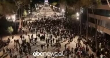 Pamjet e fundit nga Bulevardi/ Protesta e të dielës në Tiranë
