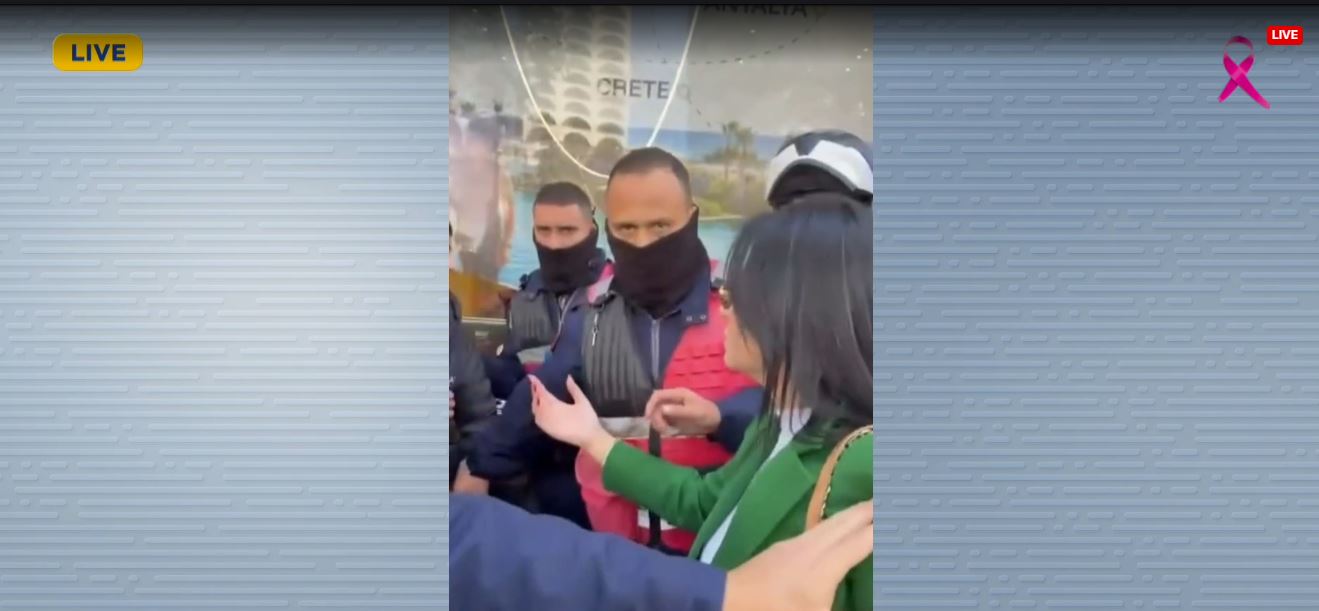 Ish-kandidatja e Berishës, me bombola shpërthyese/ Ilirjana Kurçana mes të miturve në protestë, i nxit për dhunë