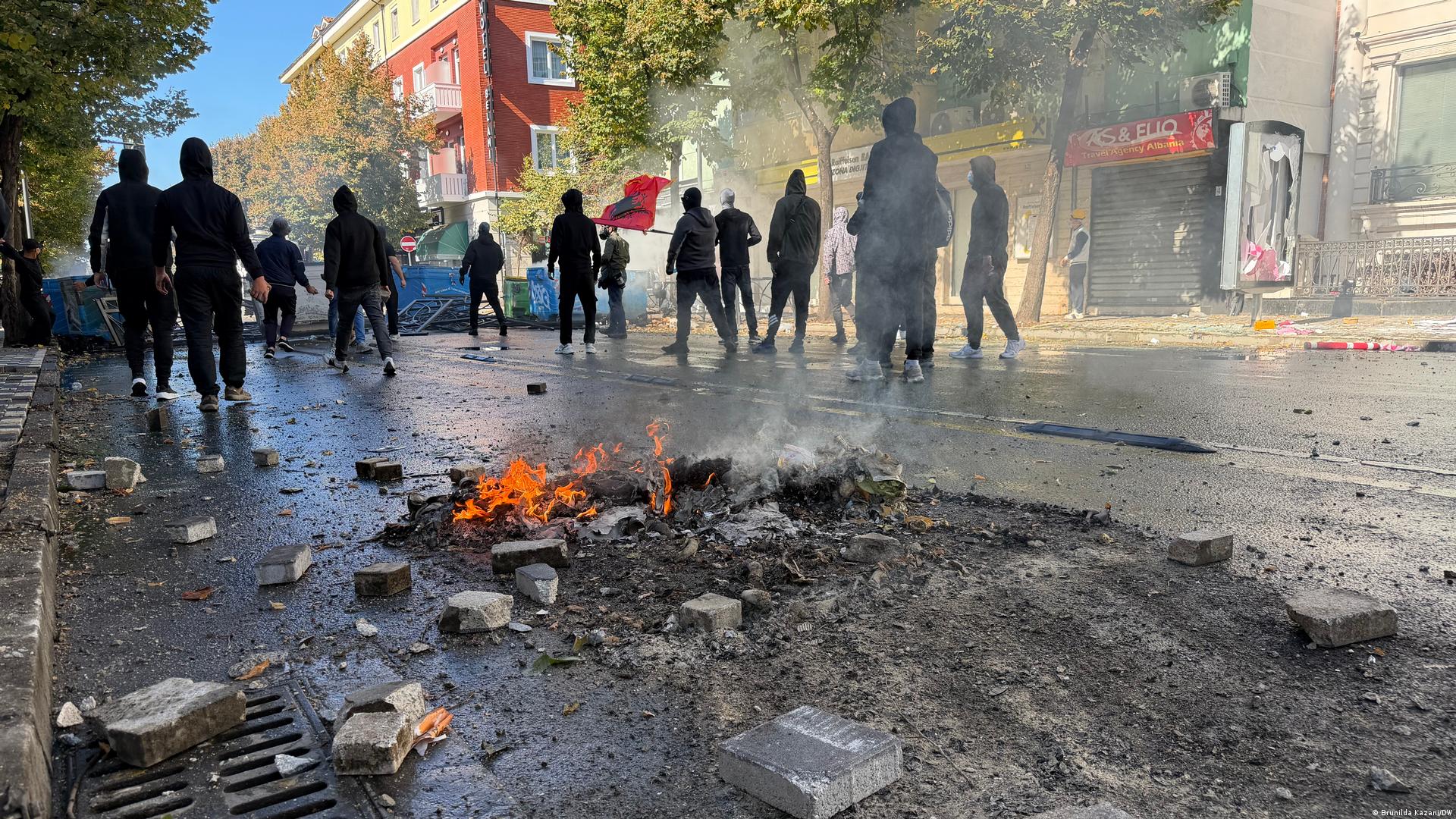Si u ndalën katër dronët kamikazë  Të shtunën e kaluar u parandalua terrori mbi Tiranë