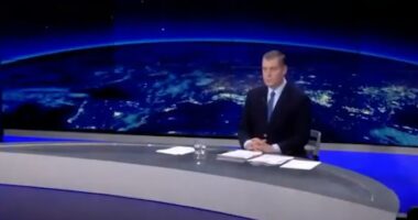 Edicioni Qendror me Emilian Islami, (24/10/2026)