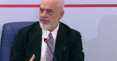 “Kush do të komunikojë me ne, jemi të hapur”/ Rama: Po punojmë për një paketë masash. Kush shkatërron, do paguajë