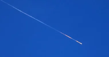 Ambasada britanike lëshon alarm sigurie për sulmet me raketa dhe dronë në Arabinë Saudite