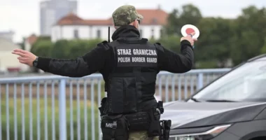 Polonia zgjat me gjashtë muaj kontrollet kufitare me Gjermaninë dhe Lituaninë