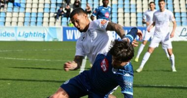 Derbi, më shumë kartona se gola/ Tirana dhe Dinamo City barazuan 1-1 në sfidën e javës së nëntë
