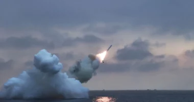 Koreja e Veriut teston torpedon e re me inteligjencë artificiale