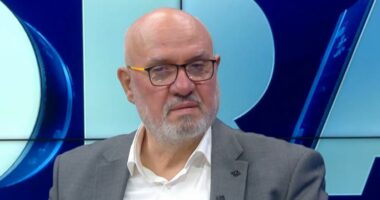 “PD mbështet dhunën në protestë”/ Petraj: Po kërkon të shpallet organizatë kriminale