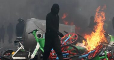 Francë, dëmet nga dhuna gjatë protestave të fundjavës arrijnë deri në qindra miliona euro
