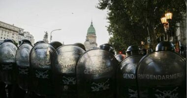Argjentina shpall pesë organizata kriminale të Amerikës Latine si terroriste