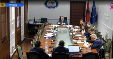 Miratohet ndarja e re e Bashkive/ Komisioni i Ligjeve miraton projektligjin, të enjten në seancë