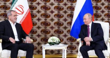 Putin pas takimit me Pezeshkian: Irani po bën përpjekje të sinqerta për t’i dhënë fund konfliktit me SHBA