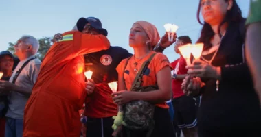 “Asgjë nuk ka mbetur”/ Venezuela përkujton viktimat nga tërmeti tragjik