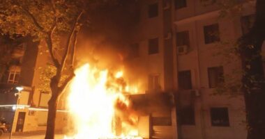 Protesta dogji dosjet në Gjykatën e Lartë/ Gjykata njofton pezullimin e proceseve: Do bëjmë inventarin e dëmeve